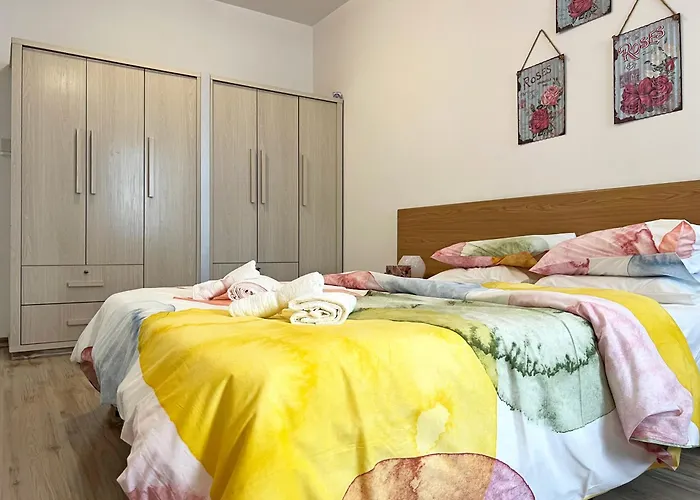 Albert's Center 21 *