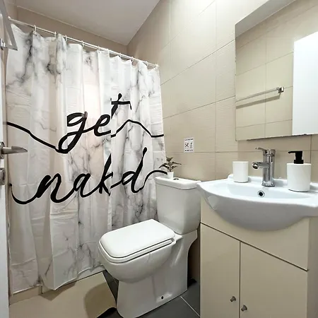 Appartement Albert's Center 21 *