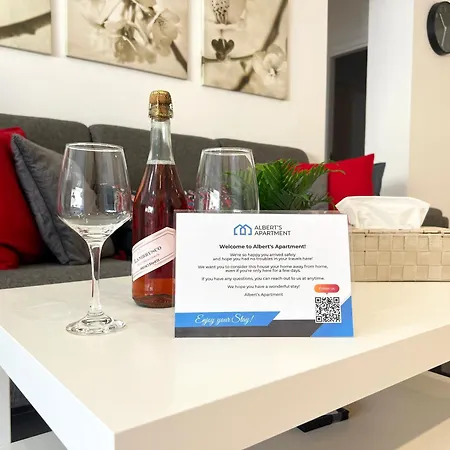 Appartement Albert's Center 21 Larnaca